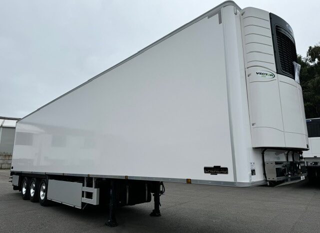 Brand New 2024 Chereau Fridge Trailer, Single Temp, Carrier Vector 1550 Fridge Engine, BPW Axles, Drum Brakes, Aluminium Floor, Barn Doors, 2 x Load Lock Rails, Raise Lower Valve Facility, Pallet Boxes, Alloy Wheels, Wheel Nut Covers, Finance Options Available.