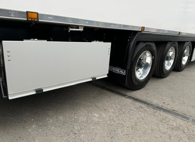 BRAND NEW 2024 CHEREAU SINGLE TEMP FRIDGE TRAILER full