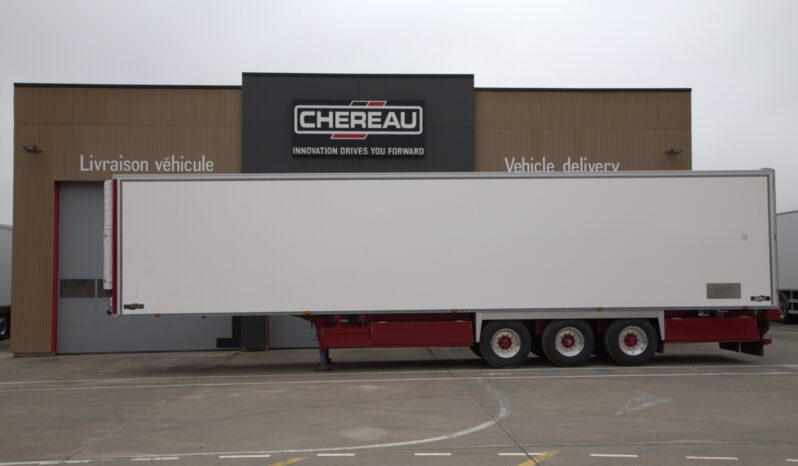 Brand New & Unused 2023 Chereau Fridge Trailer, Single Temp, Carrier Vector 1550 Fridge Engine, BPW Axles, Drum Brakes, Aluminium Floor, Barn Doors, Alcoa Alloy Wheels, Michelin Tyres, Pallet Carriers, Aero Top, Choice of two and Finance Options Available.